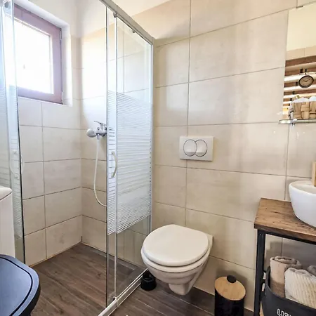 Vakantiehuis Kristina By Interhome Smilcic
